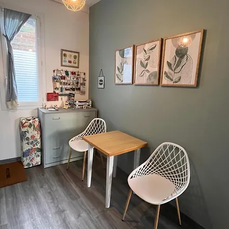 Les Baigneuses Apartment *